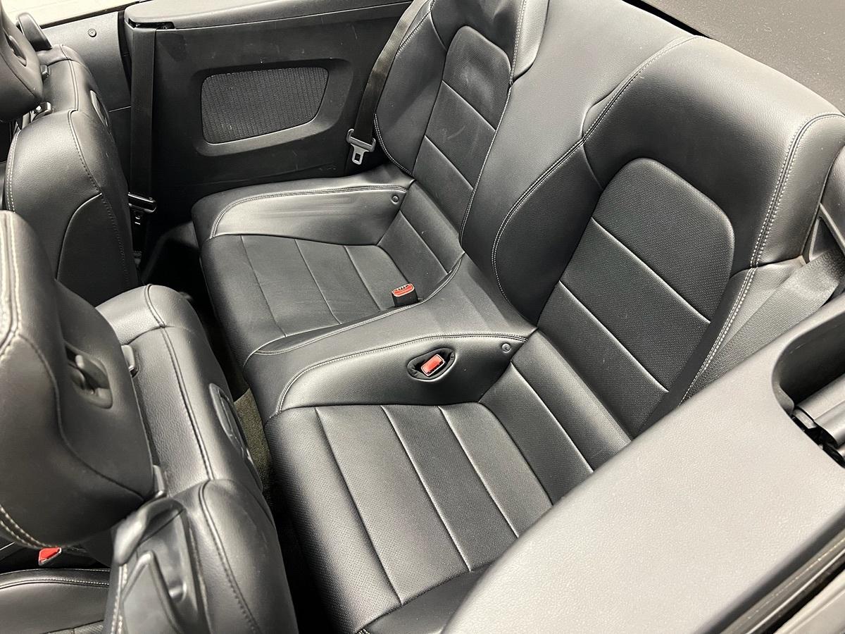 Ford Mustang Ecoboost Premium - Thumbnail 18