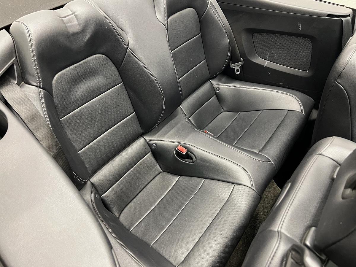 Ford Mustang Ecoboost Premium - Thumbnail 20