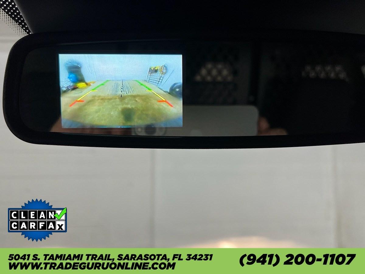 Ford Transit Van T-250 Low Roof - Thumbnail 8