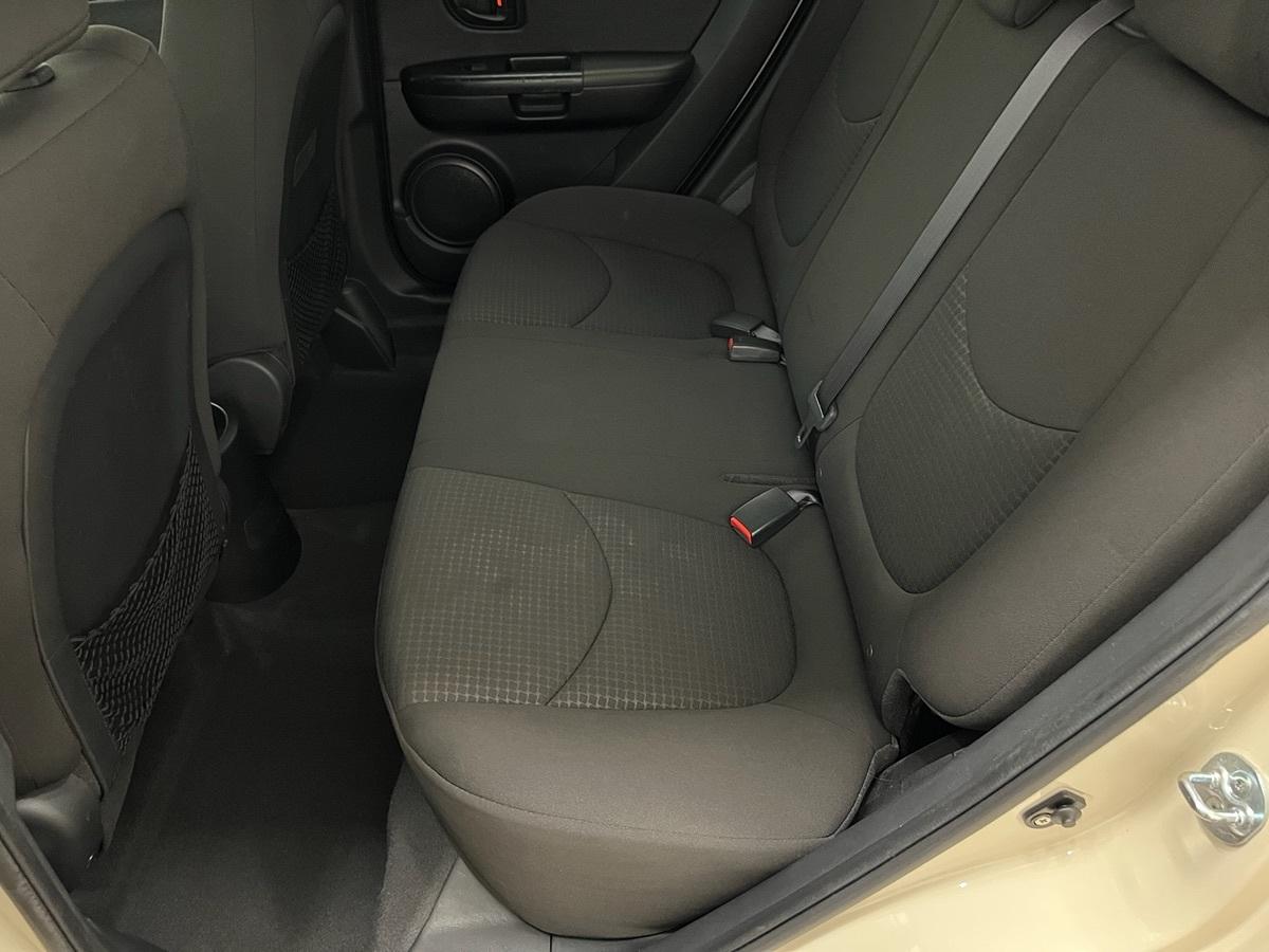 Kia Soul Base - Thumbnail 8