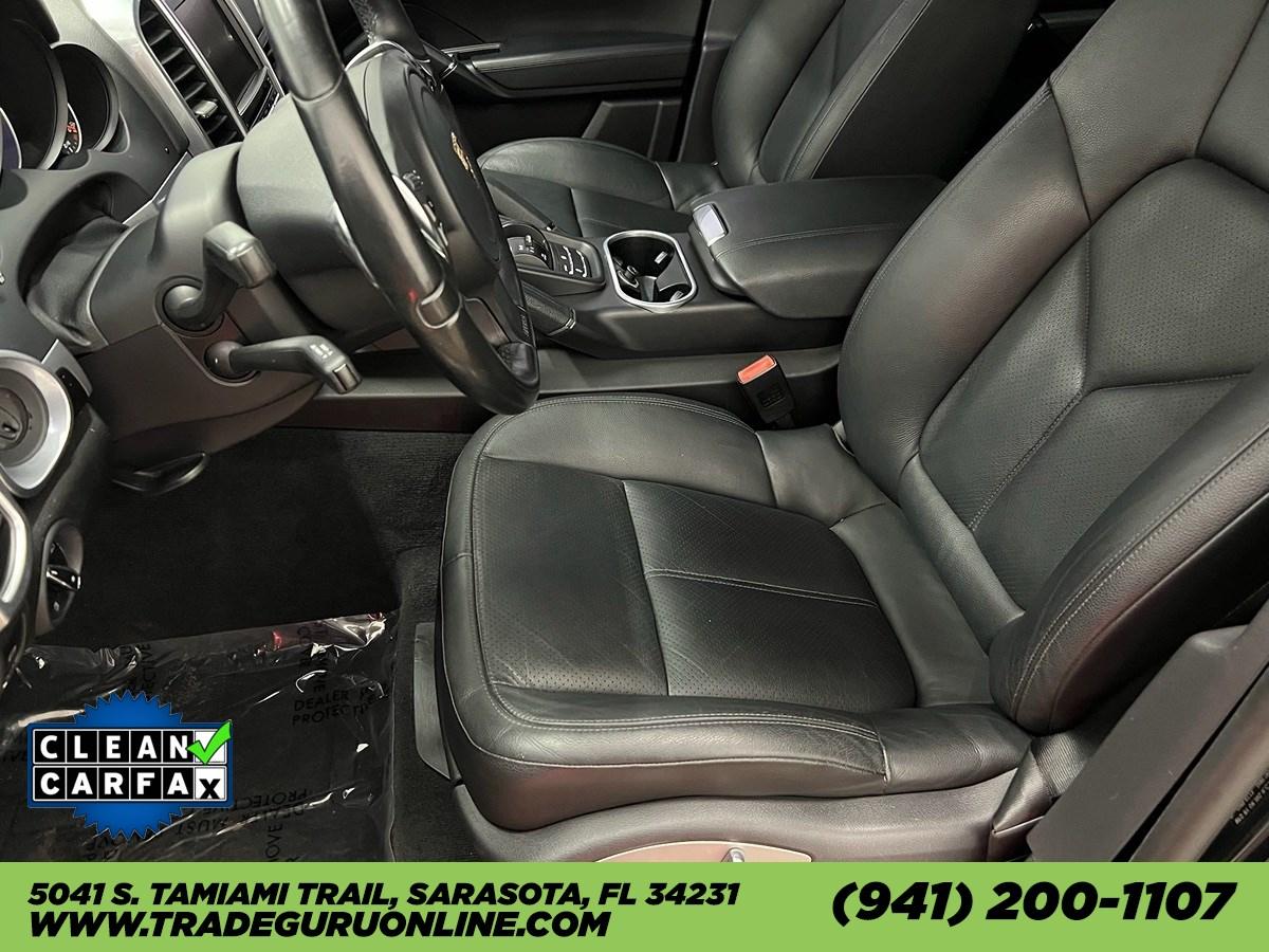 Porsche Cayenne Platinum Edition - Thumbnail 14