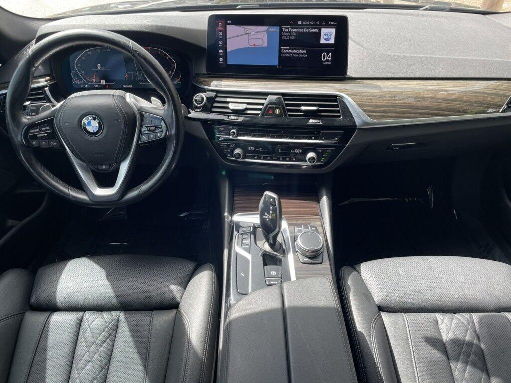BMW 5 Series - Thumbnail 13
