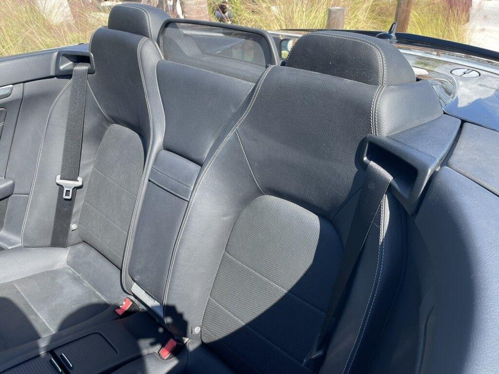 Mercedes-Benz E-Class - Thumbnail 12