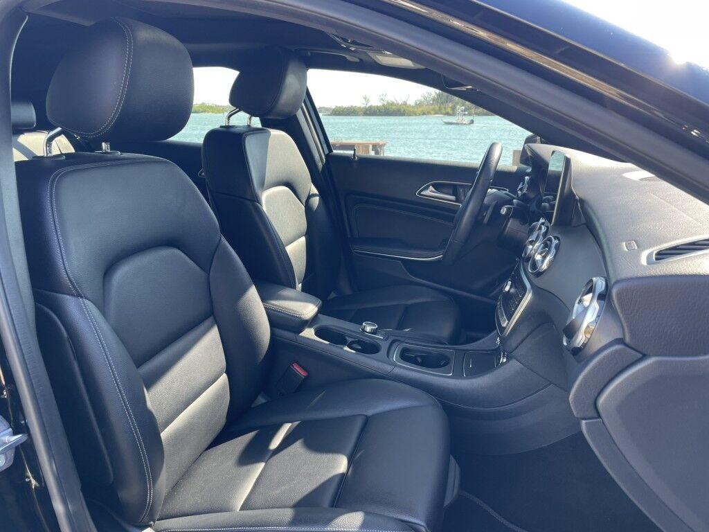 Mercedes-Benz GLA - Thumbnail 7