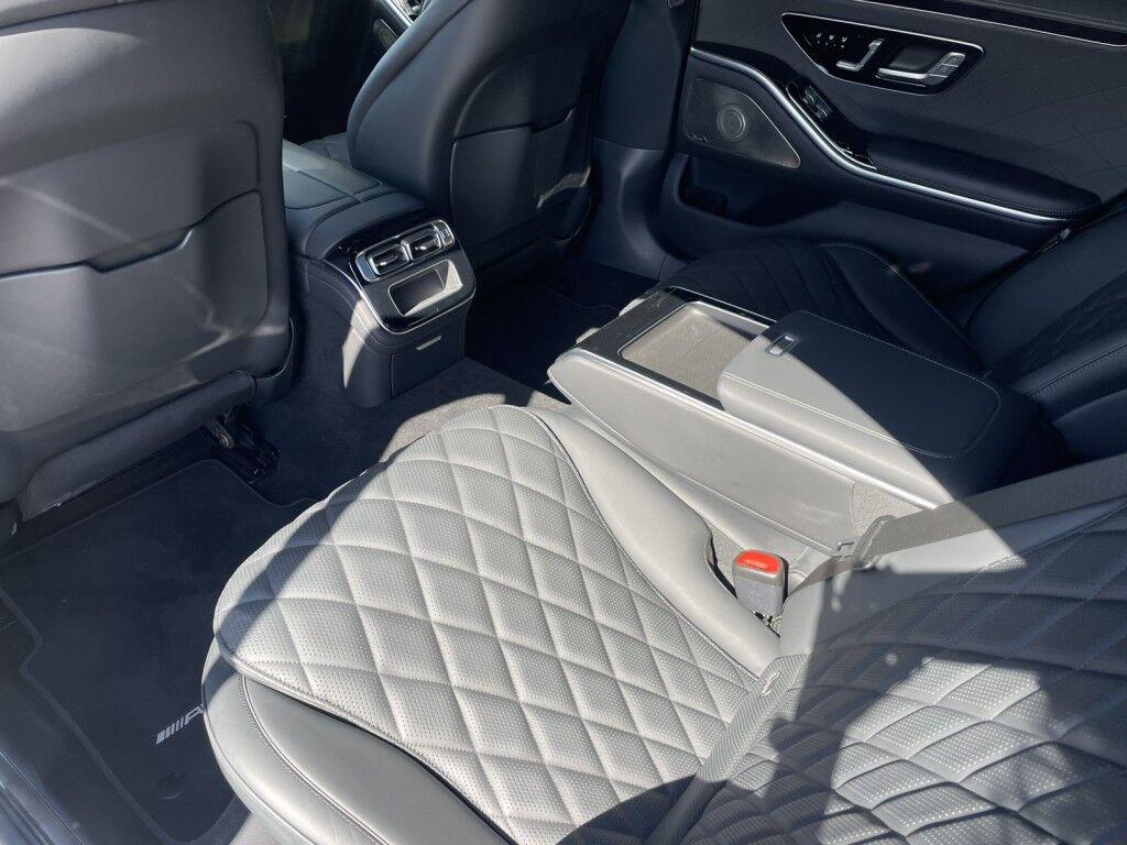 Mercedes-Benz S580 - Thumbnail 11