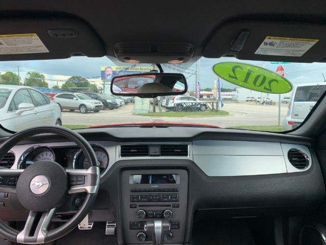 Ford Mustang - Thumbnail 7