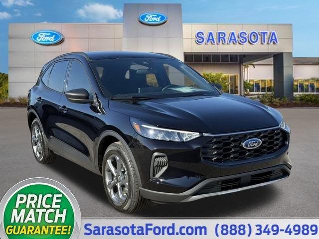 Ford Escape - Thumbnail 9