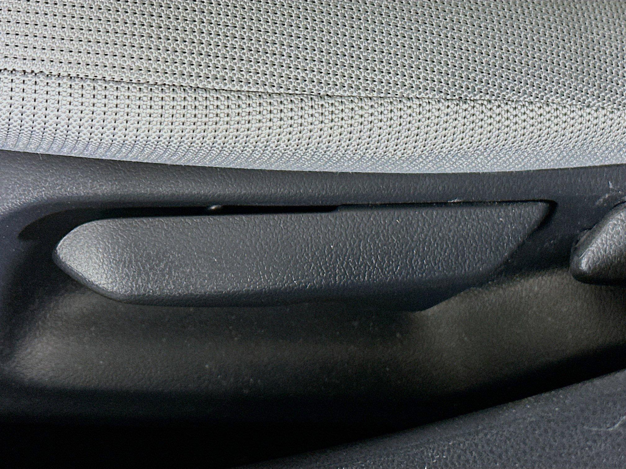 Toyota Corolla Le Fwd 4Dr Car - Thumbnail 14