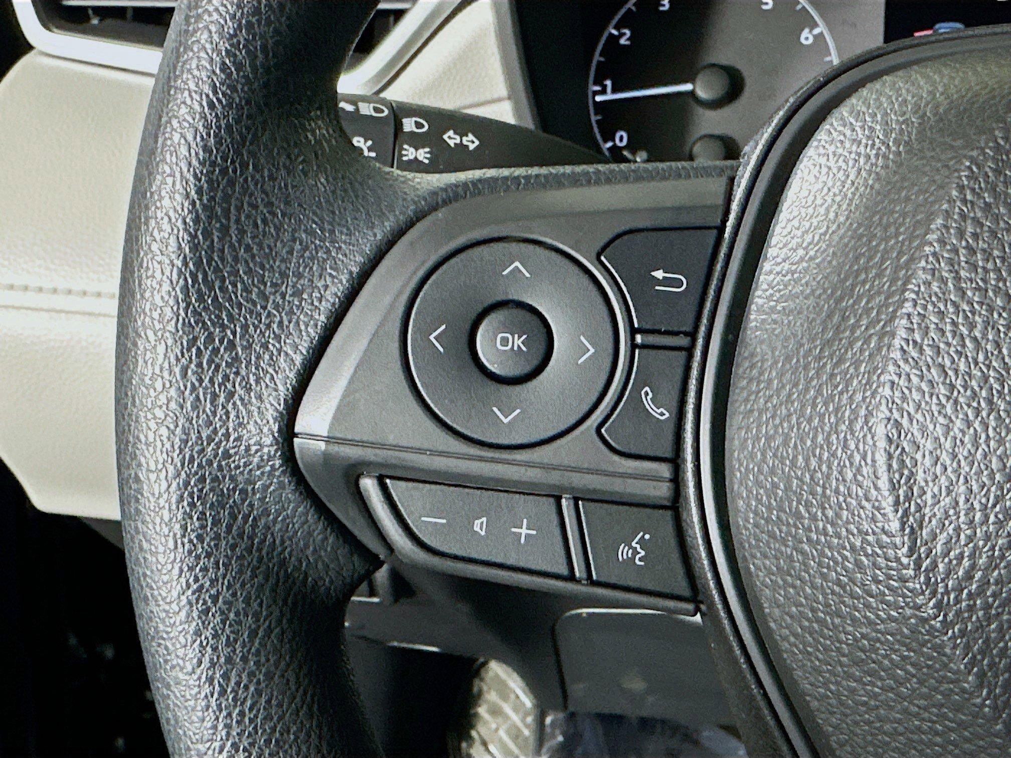 Toyota Corolla Cross L Fwd Sport Utility - Thumbnail 17