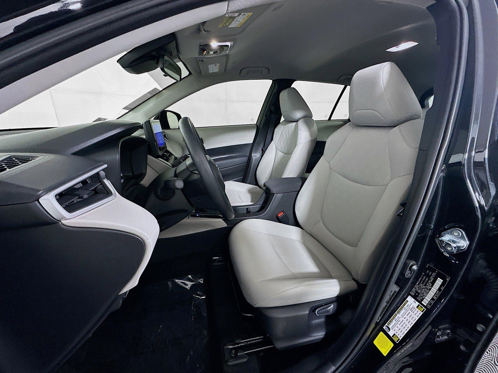 Toyota Corolla Cross L Fwd Sport Utility - Thumbnail 13