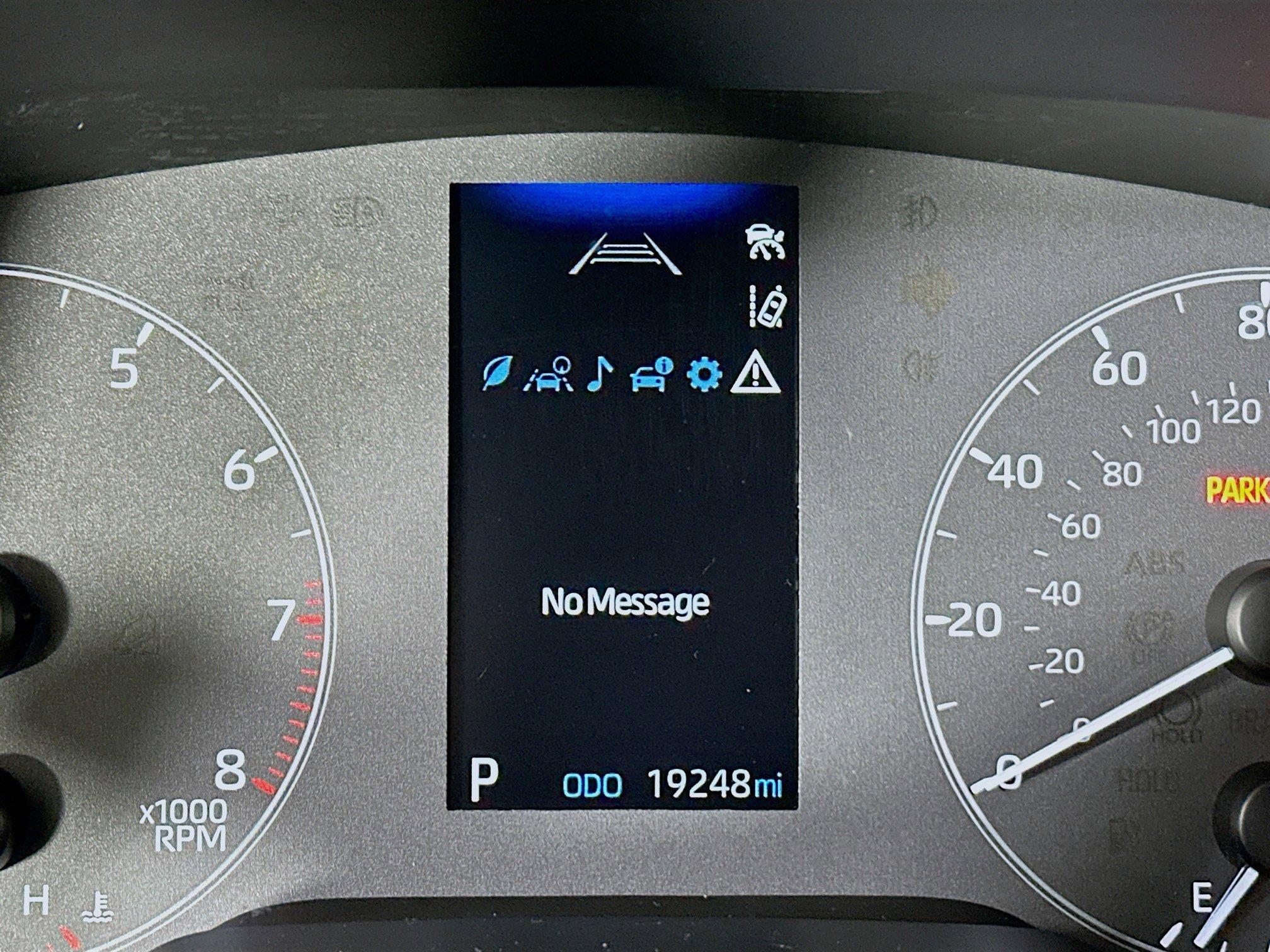 Toyota Corolla Cross Le Fwd Sport Utility - Thumbnail 20