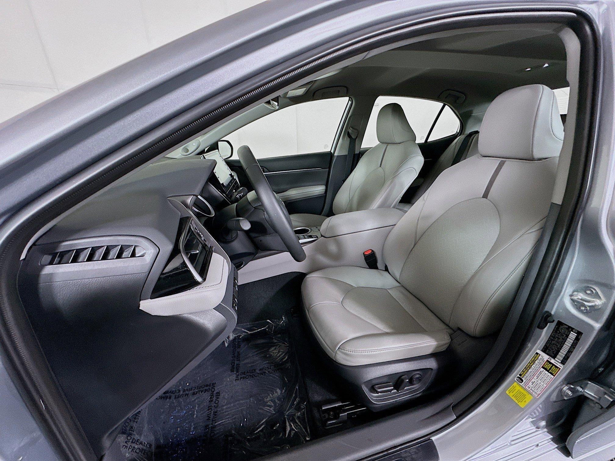 Toyota Camry Xle Fwd 4Dr Car - Thumbnail 13