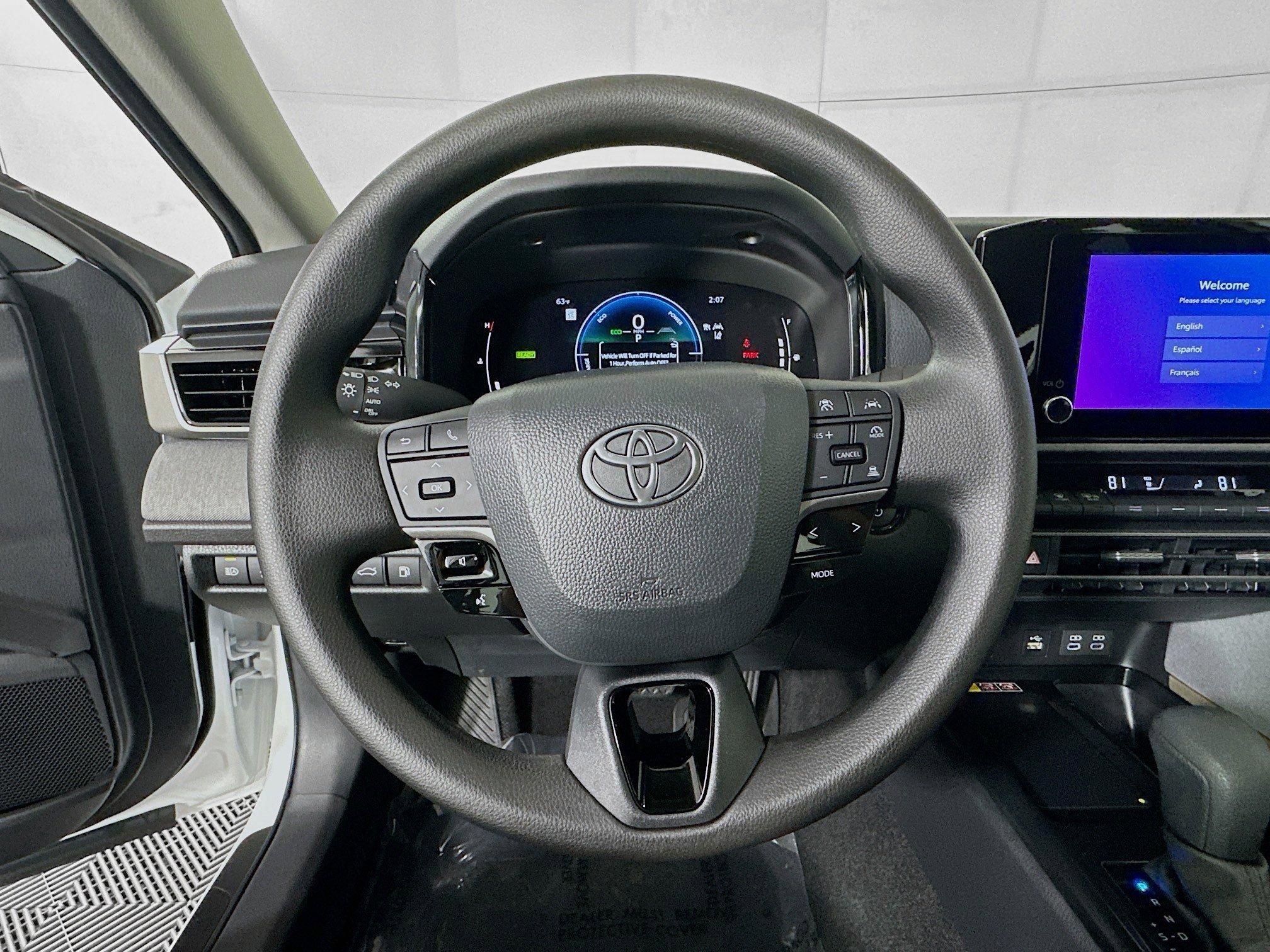 Toyota Camry Le Fwd 4Dr Car - Thumbnail 16