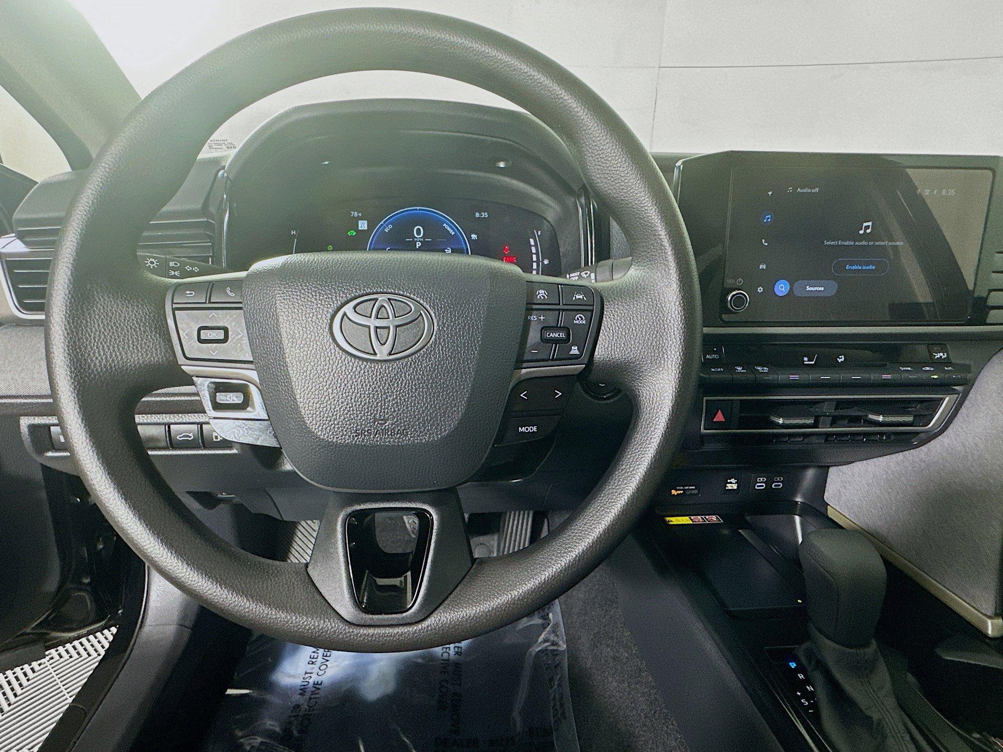 Toyota Camry Le Fwd 4Dr Car - Thumbnail 16