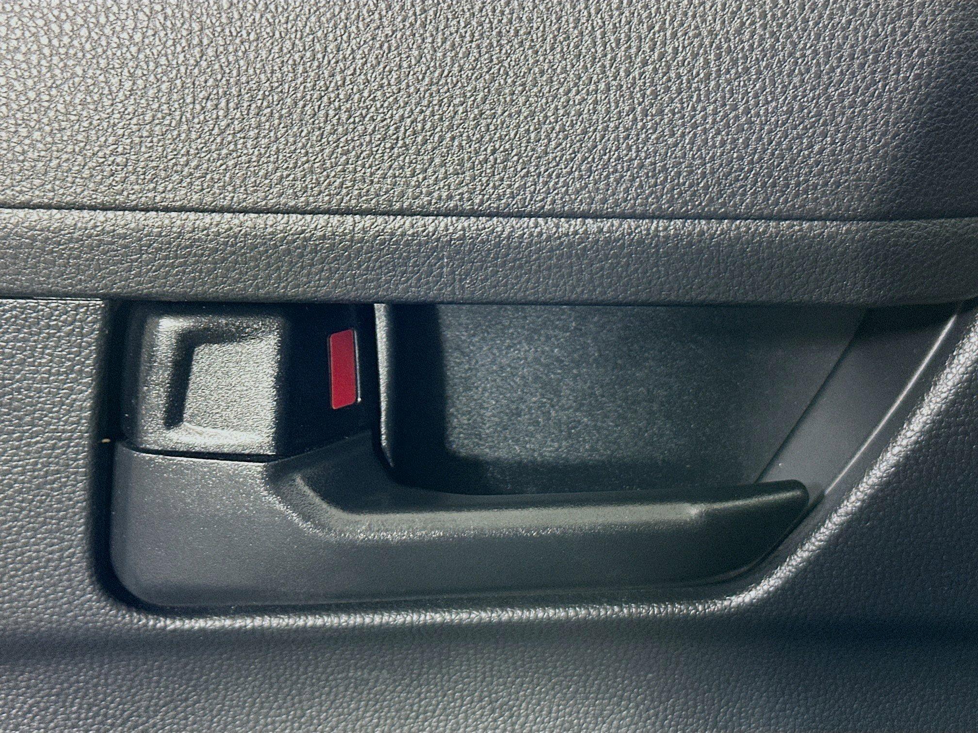 Toyota Tacoma 4Wd Sr5 4Wd Crew Cab Pickup - Thumbnail 15