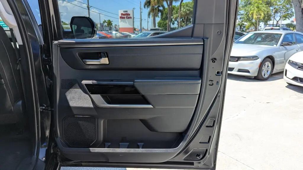 Toyota Tundra 4Wd Limited For Sale In West Palm - Thumbnail 18