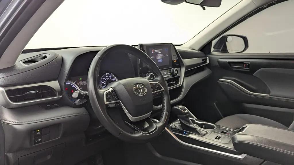 Toyota Highlander Hybrid Le For Sale In West Palm - Thumbnail 19