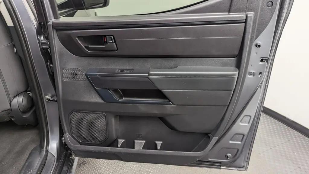 Toyota Tundra 4Wd Sr For Sale In Miami - Thumbnail 18