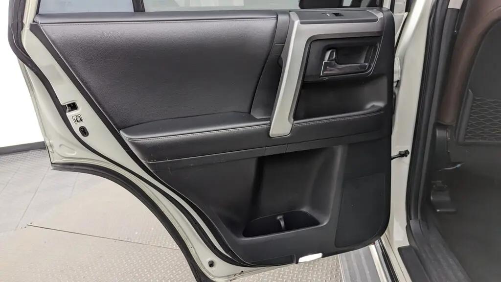 Toyota 4Runner Limited For Sale In Margate - Thumbnail 15