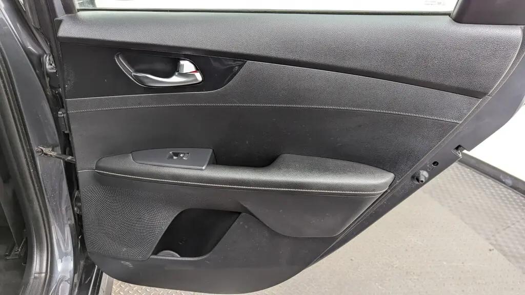 Kia Forte Gt-Line For Sale In Orlando - Thumbnail 18