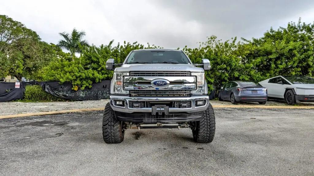 Ford Super Duty F-250 Srw Lariat For Sale In Miami - Thumbnail 10