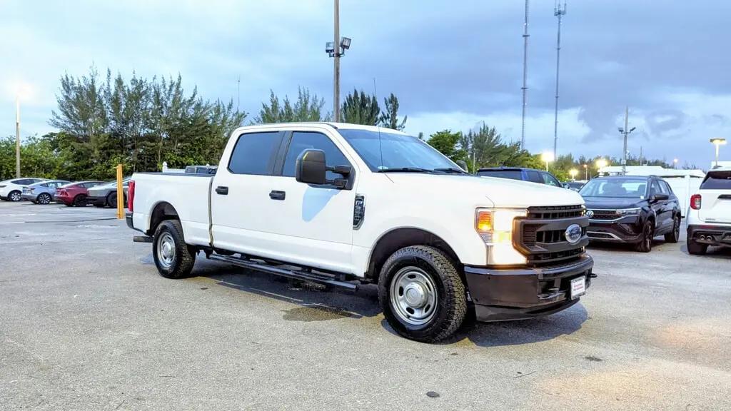 Ford Super Duty F-350 Srw Xl For Sale In Orlando - Thumbnail 8