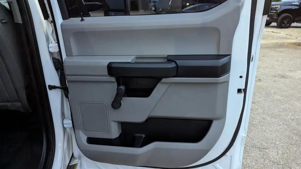 Ford Super Duty F-350 Srw Xl For Sale In Orlando - Thumbnail 17