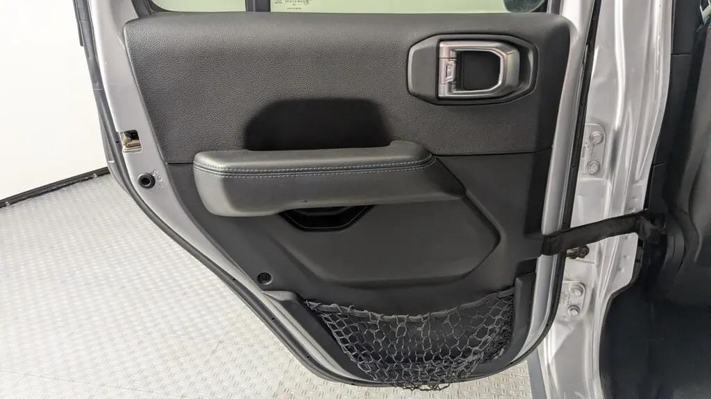 Jeep Wrangler 4Xe Rubicon For Sale In Orlando - Thumbnail 11