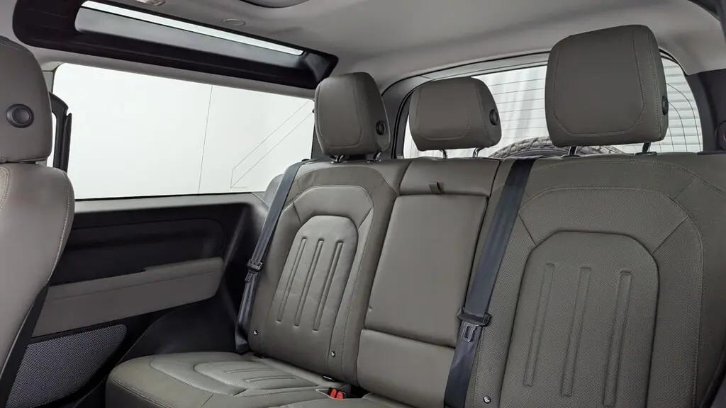 Land Rover Defender S For Sale In West Palm - Thumbnail 13