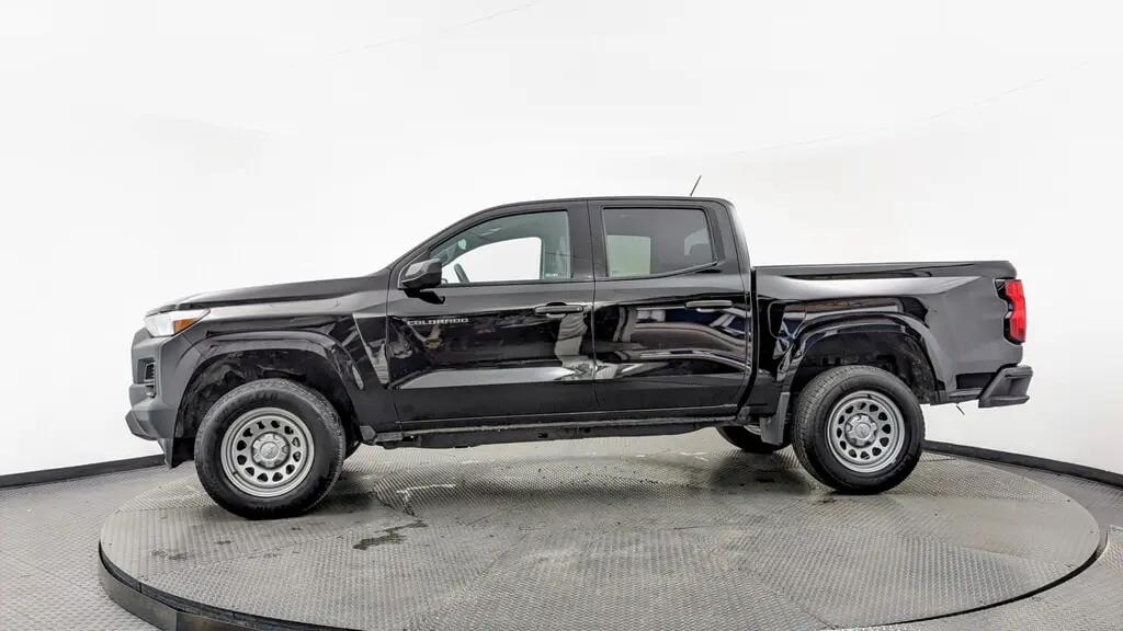 Chevrolet Colorado 2Wd Work Truck For Sale In Miami - Thumbnail 2