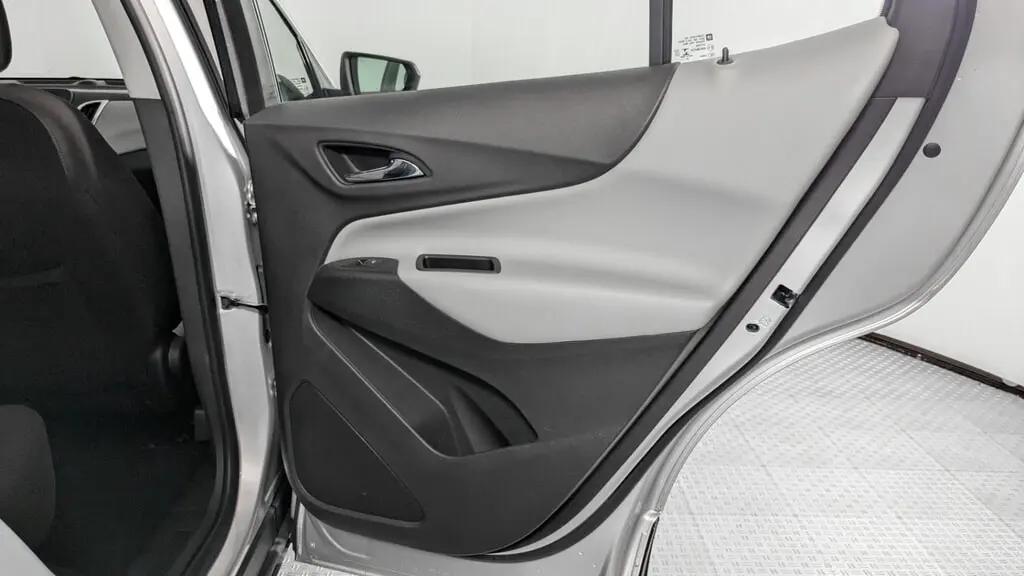 Chevrolet Equinox Ls For Sale In Orlando - Thumbnail 18