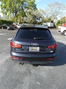 Audi Q3 2.0T Prestige - Thumbnail 4