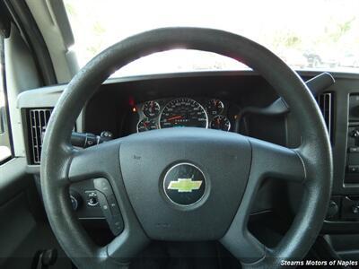 Chevrolet Express Cutaway Box Truck 3500 - Thumbnail 13