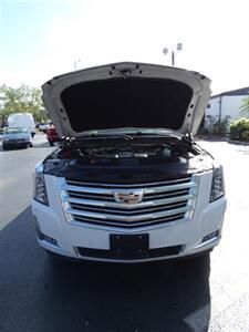 Cadillac Escalade Esv Platinum - Thumbnail 7