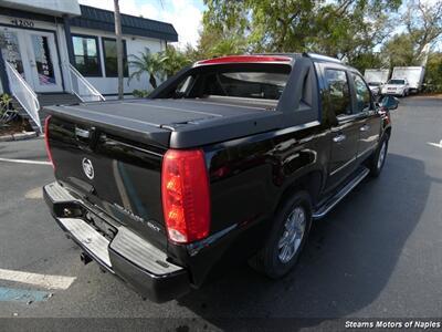 Cadillac Escalade Ext - Thumbnail 12