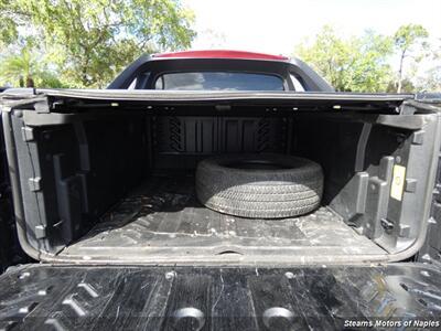 Cadillac Escalade Ext - Thumbnail 17