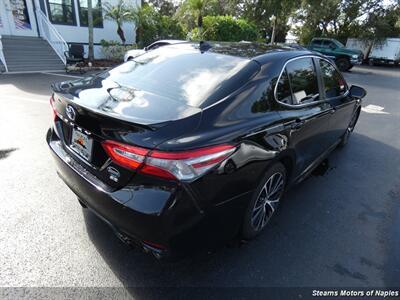 Toyota Camry Se - Thumbnail 12