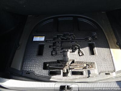 Toyota Camry Se - Thumbnail 18