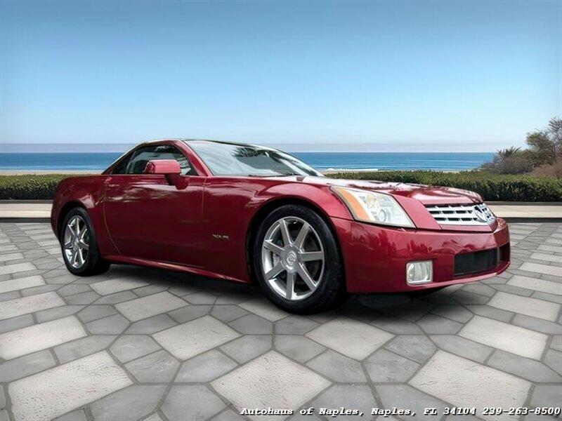Cadillac XLR - View 1