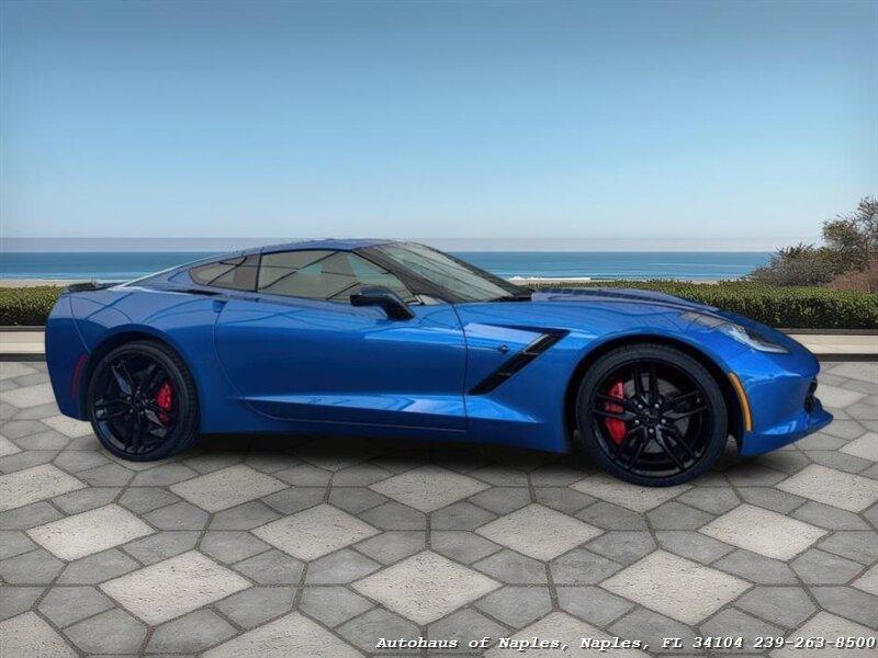 Chevrolet Corvette Stingray Z51 2LT - Thumbnail 2