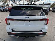 Ford Explorer Platinum - Thumbnail 3