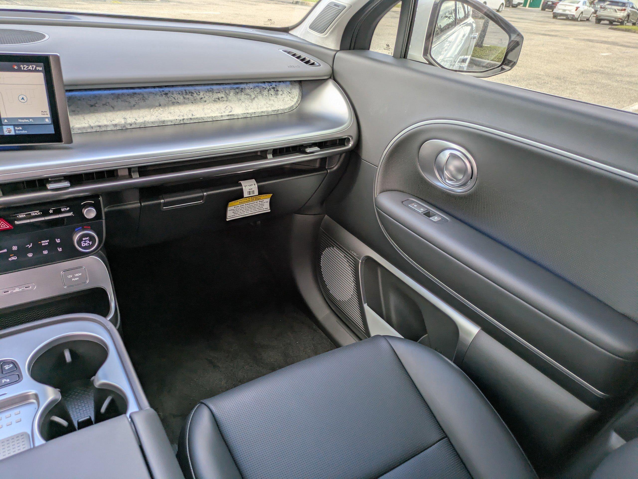 Hyundai Ioniq 9 Performance Calligraphy All Wheel Drive Sport Utility - Thumbnail 12