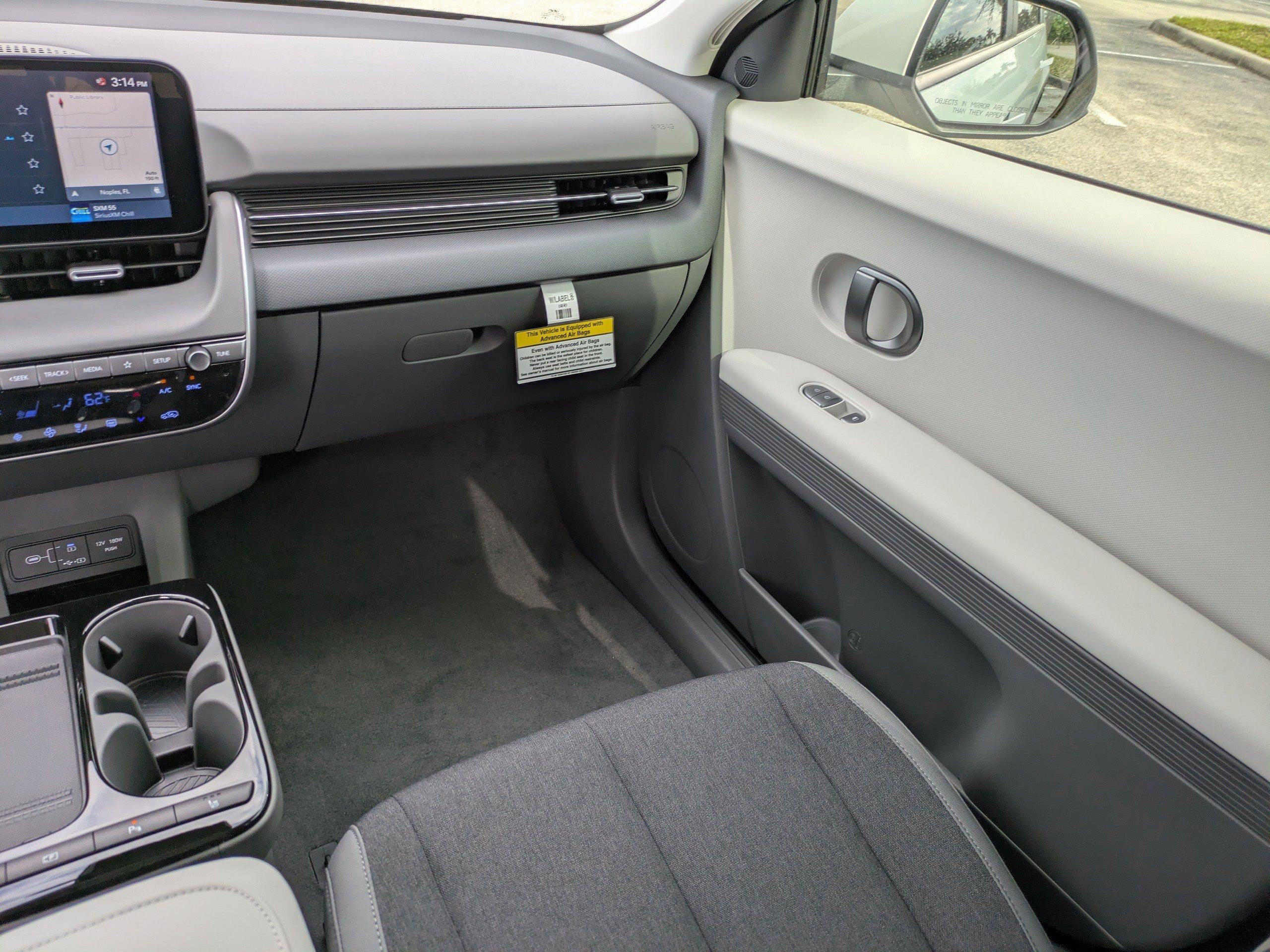 Hyundai Ioniq 5 Se Rear Wheel Drive Sport Utility - Thumbnail 13