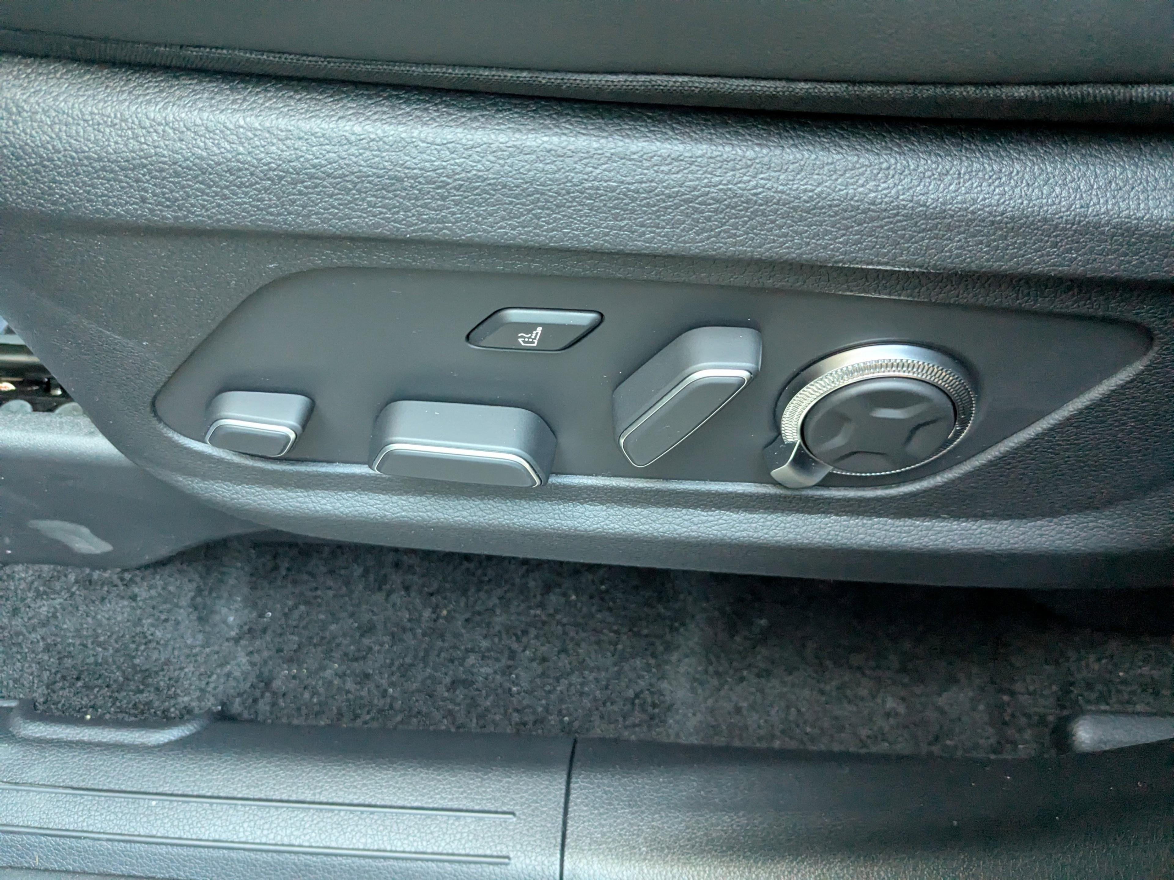 Hyundai Palisade Calligraphy Night Edition Awd All Wheel Drive Sport Utility - Thumbnail 19