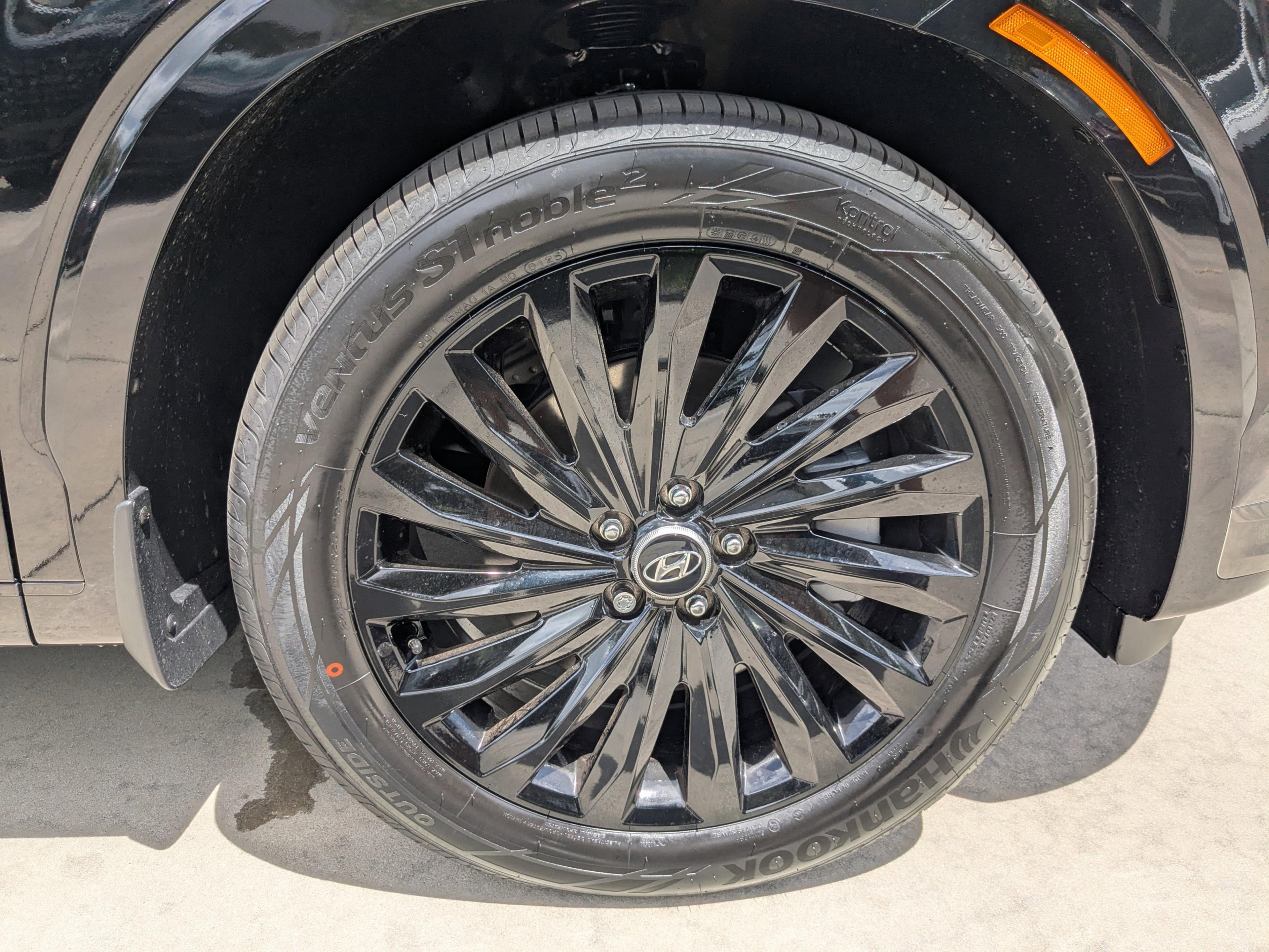 Hyundai Palisade Calligraphy Night Edition Awd All Wheel Drive Sport Utility - Thumbnail 10