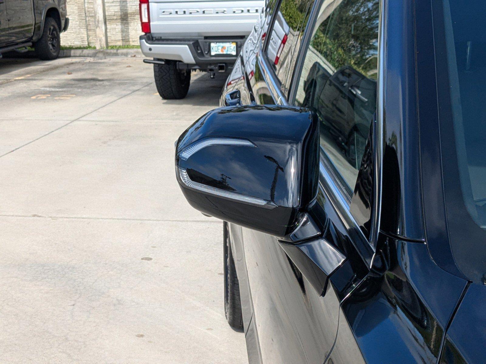 Hyundai Palisade Calligraphy Night Edition Awd All Wheel Drive Sport Utility - Thumbnail 9