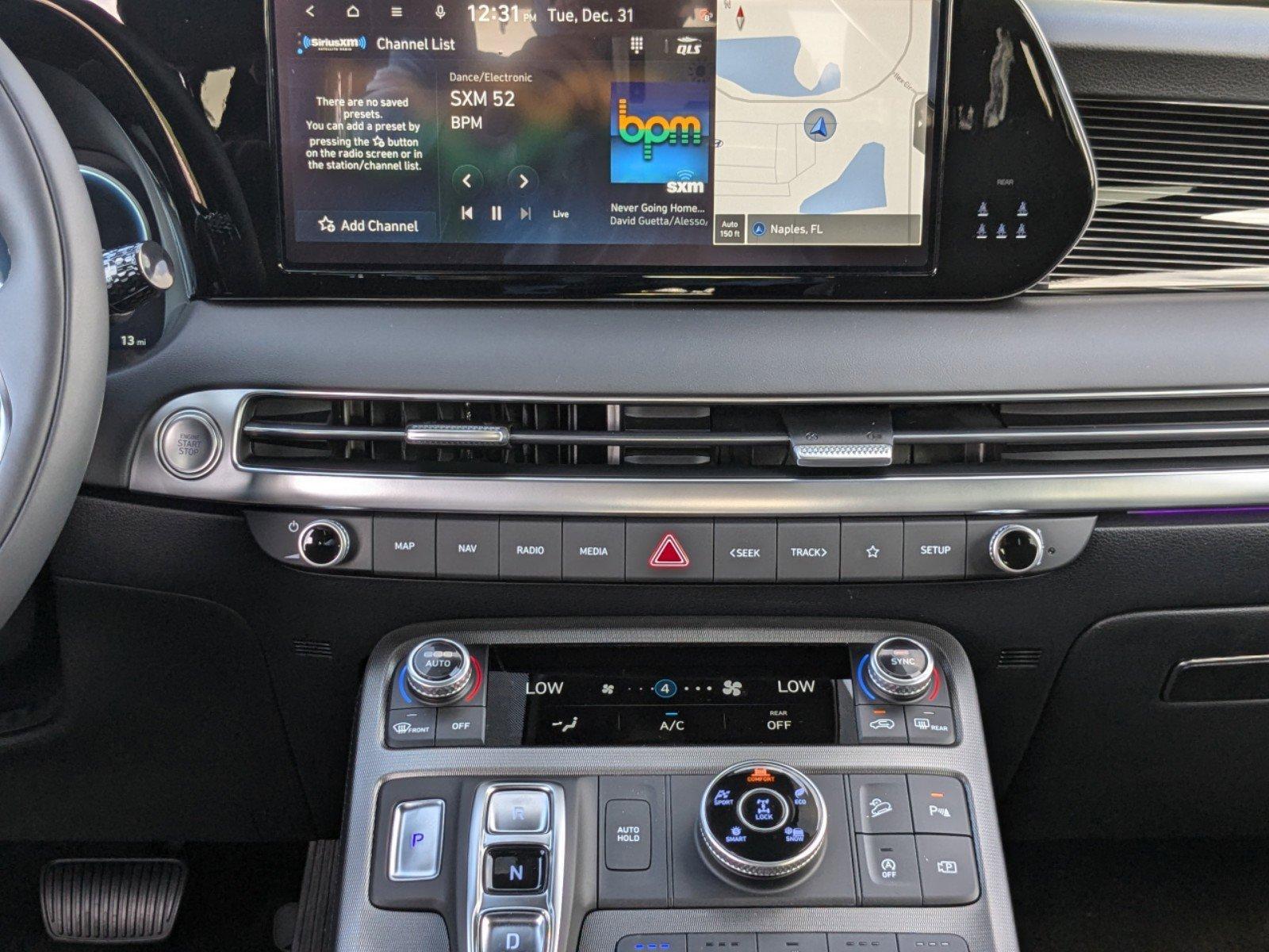 Hyundai Palisade Calligraphy Night Edition Awd All Wheel Drive Sport Utility - Thumbnail 14