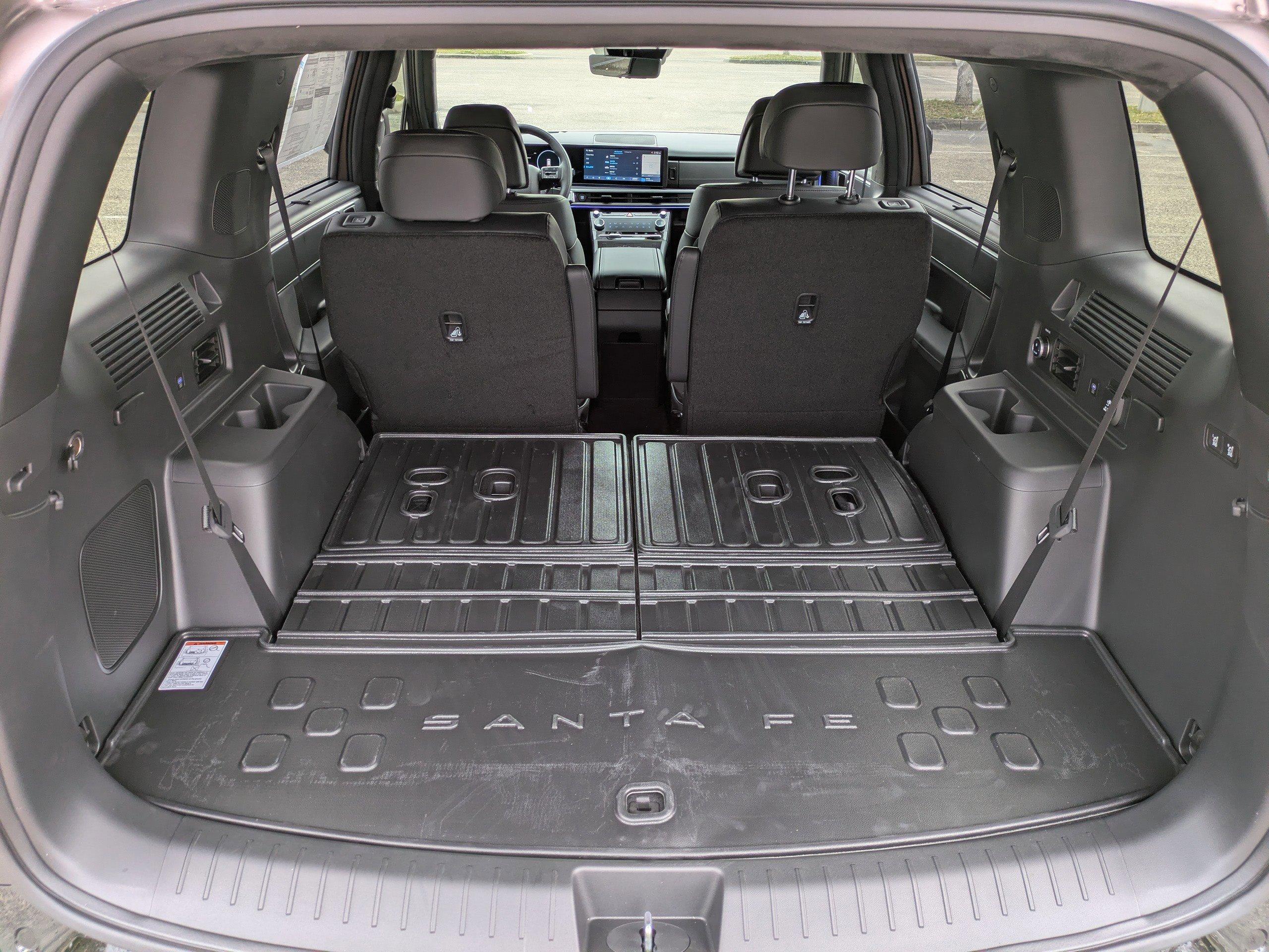 Hyundai Santa Fe Hybrid Calligraphy Front Wheel Drive Sport Utility - Thumbnail 17