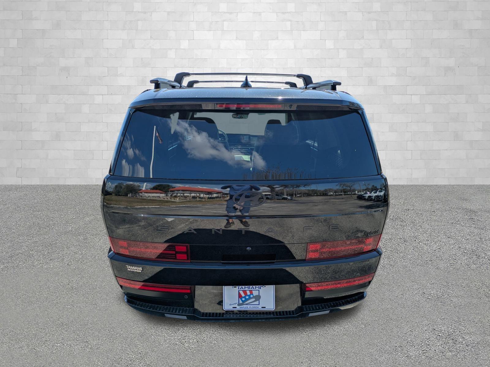 Hyundai Santa Fe Hybrid Calligraphy Front Wheel Drive Sport Utility - Thumbnail 4