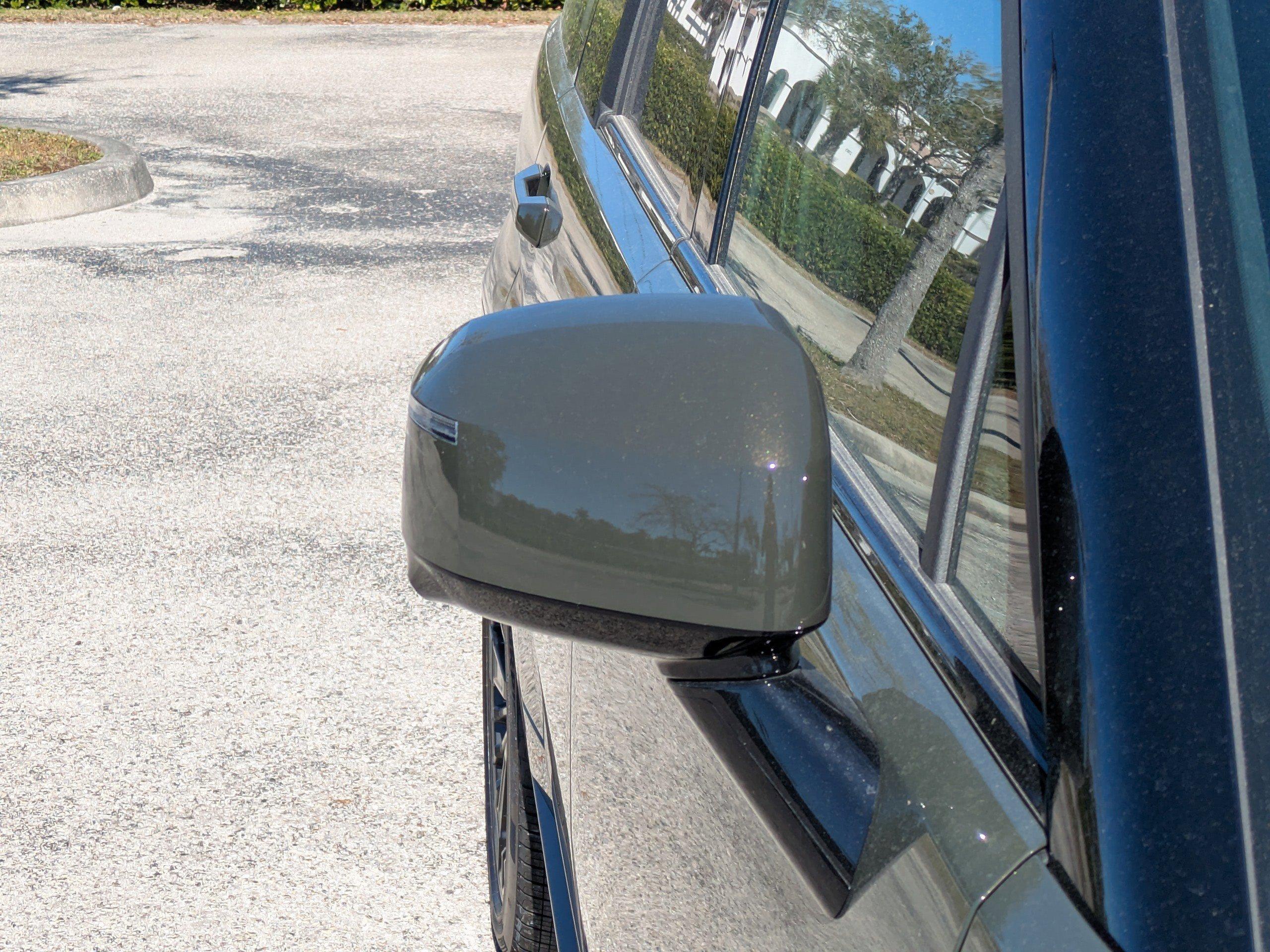 Hyundai Santa Fe Hybrid Calligraphy Front Wheel Drive Sport Utility - Thumbnail 9